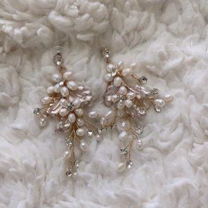 Earrings gold crystal freshwater pearls dangle wedding boho